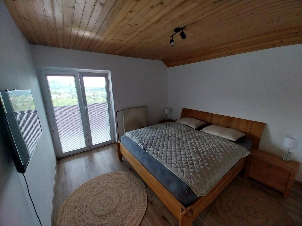 Apartments At Klemen Zgornje Gorje Exteriör bild